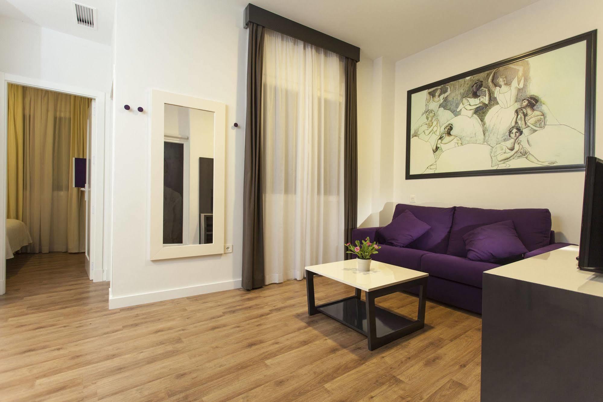 Picasso Suites Малага Екстериор снимка