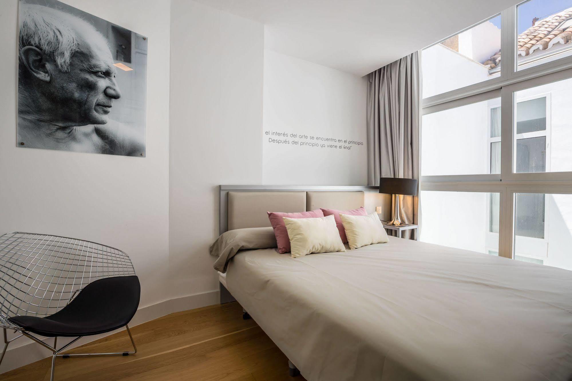 Picasso Suites Малага Екстериор снимка